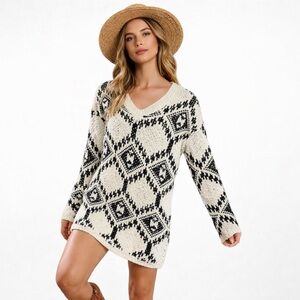 Cupshe Cream & Black Chunky Knit Sweater Dress Size S